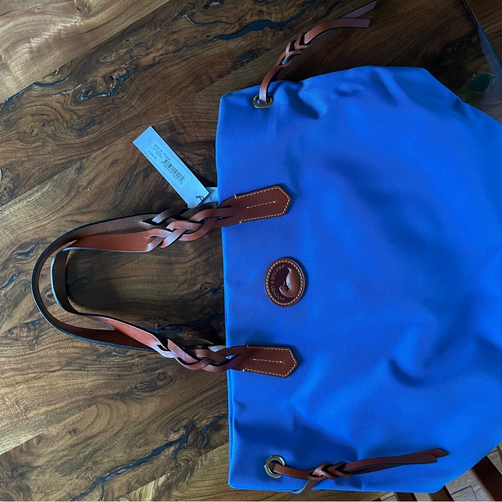Dooney & Bourke Shopper
